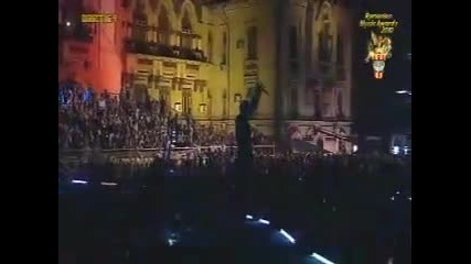 David Deejay & Vali Barbulescu - Addicted @ live Rma Craiova 2010 