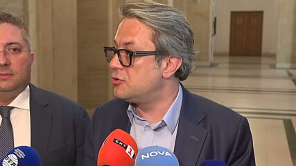 ГЕРБ: Действащите договори за мантинелите са подписани от кабинета "Донев"