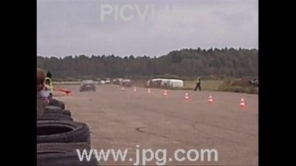 Audi 90 quattro vs V8