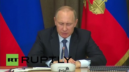 Russia: Putin calls on defence industry to meet orders on time