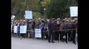 Жители на Девин излизат на протест в София срещу затварянето на болницата им