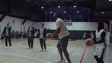 ЛеБрон Джеймс ще е знаменосец на САЩ на Олимпийските игри