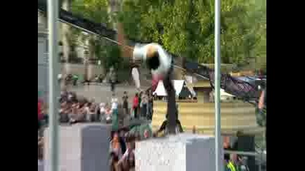 Barclaycard World Freerunning Championship 2009 Exclusive Highlights 