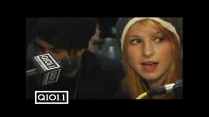 Paramore Sits With Kevin Manno At The Vmas [09.08.08]