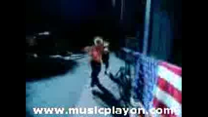 Pink - Get The Party Started 