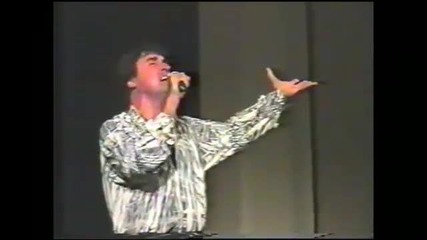Концерт на Веселин Маринов в Севлиево за избори 2003