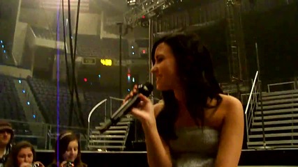 Demi Lovato - Soundcheck _)