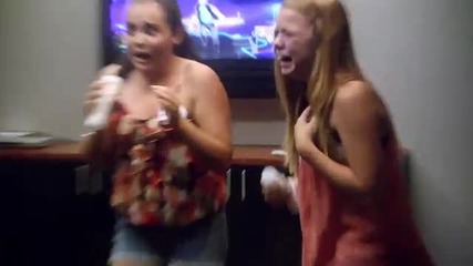 Джъстин Бийбър - Suprises Lucky Fans _ Just Dance 4