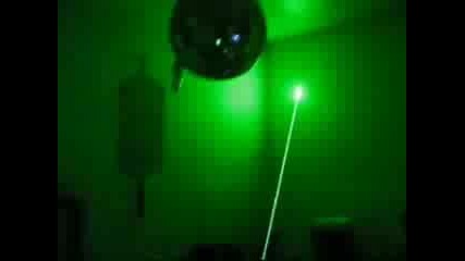 Зелен Лазер