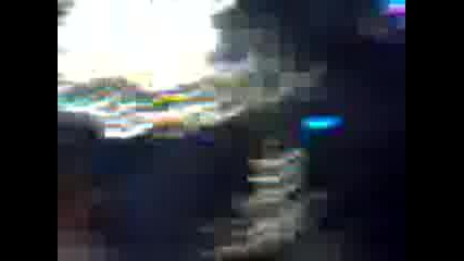 Video012.3gp