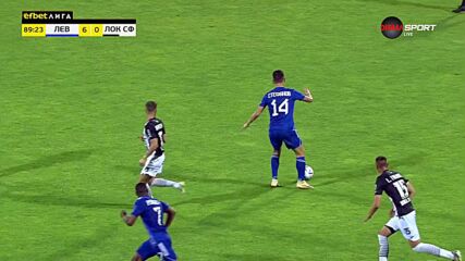 Технична игра от футболистите на Левски