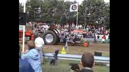Tractor Pulling Collection