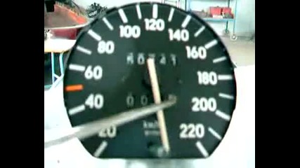 Опел кадет развива от 0 - 220 кмч за 15 секунди 