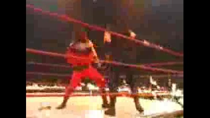 Wwe - Kane Vs. Undertaker (inferno Match) .
