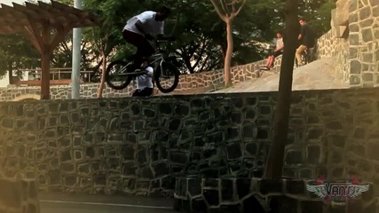 Top 10 Bmx Clips June 2012 X-trem