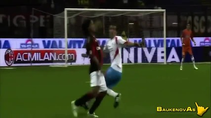 Ronaldinho vs. Cristiano Ronaldo 2010 - 2011 