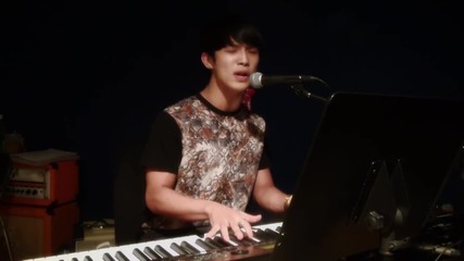 Hyunsik (btob) - Bus Stop (by Busker Busker)