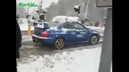 Subaru тегли Тир