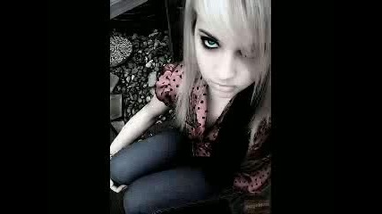 emo girls