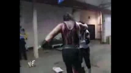 Wwf Wrestlemania 17 - Raven vs Big Show vs Kane ( Hardcore Match) 1/2