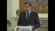 Премиерът на Португалия заяви, че няма да подаде оставка
