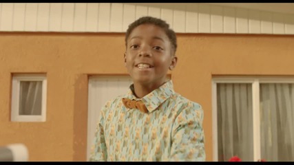 « Превод! » Stromae - Papaoutai [ Official Music Video ]