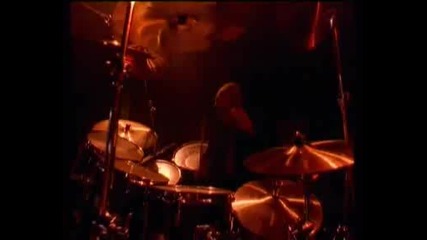 Thunder - Love Walked In