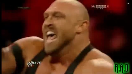 Ryback vs Big Show ( Randy Orton изяжда Копие ) - Wwe Raw Country 18/11/13
