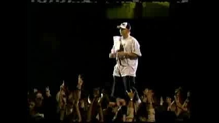 Eminem Live On Mtv Movie Awards 2005 (HQ)