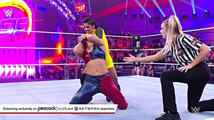 Valentina Feroz vs. Erica Yan: WWE 205 Live, Nov. 5, 2021