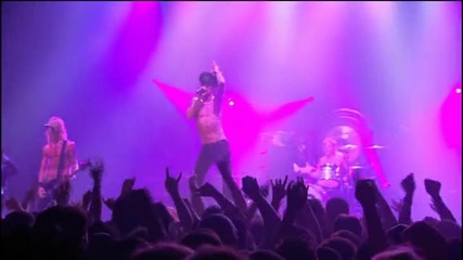 Velvet Revolver - Its So Easy - Live In Houston - Hq