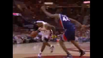 Lebron James With the Beautiful Reverse Jam