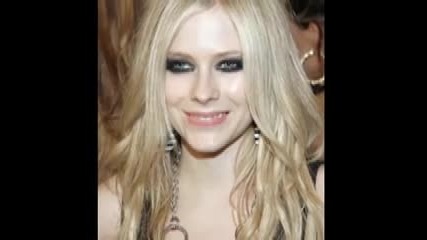 Avril Lavigne - Hot 