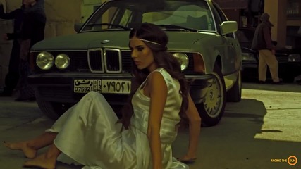Young Bb Young feat. Kриско & Янко Бръснаря - Тук и там [official Hd Video]