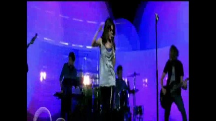 Selena Gomez - faling down