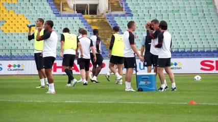 Тренировката на Англия на стадион Васил Левски
