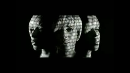 Mary J. Blige Ft. Lil Mama - Just Fine