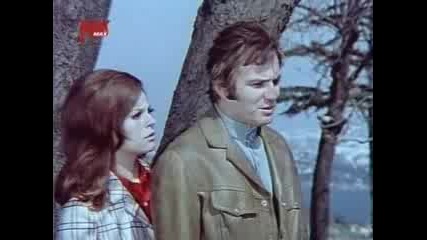 Hayatim Senindir (1971) Hulya Kocyigit 7/8