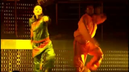 Gwen Stefani - Crash