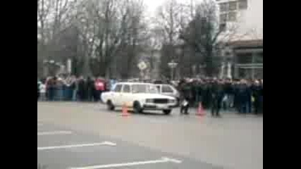 Мо0нтана: Lada 2 - 7 - Дми Март...2008
