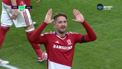 Гастон Рамирез разпечата бившите от Хъл