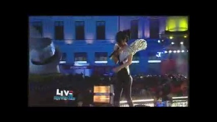 Inna live Protvelion - Deja Vu ( Bucharest ) 