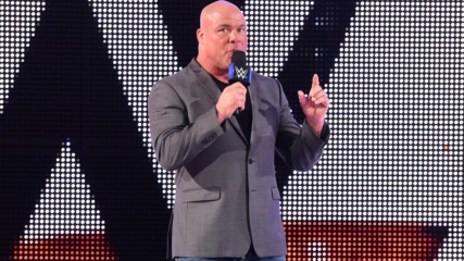 Kurt Angle ushers in classic Raw vs. SmackDown LIVE showdown in next week's WWE MMC Finals