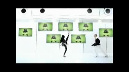 lil mama feat. Chris brown and T.pain - Shawty Get Loose
