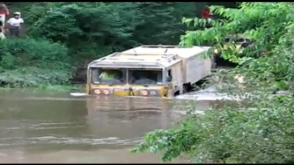 Dresden Breslau Rally 2009 - Man Kat 6x6 Holz crossing deep River