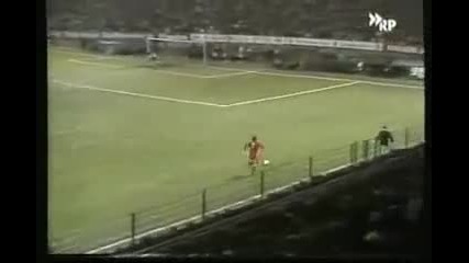 1981/1982 Kaiserslautern - Real Madrid 5-0
