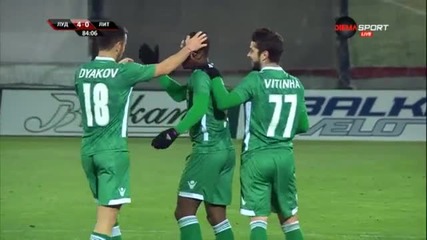 Ужасна вратарска грешка на Винисиус за гол на Лудогорец