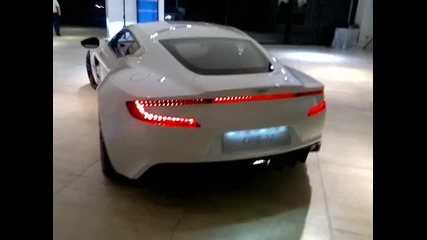 Aston Martin звяр