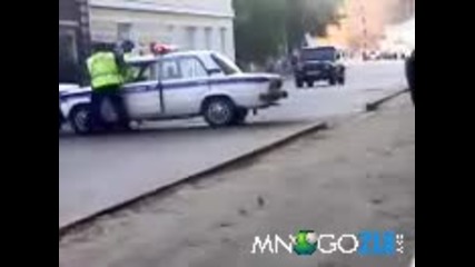 Мутра срещу Кат 