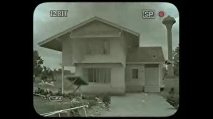 Торнадо унижтожава кьща 
